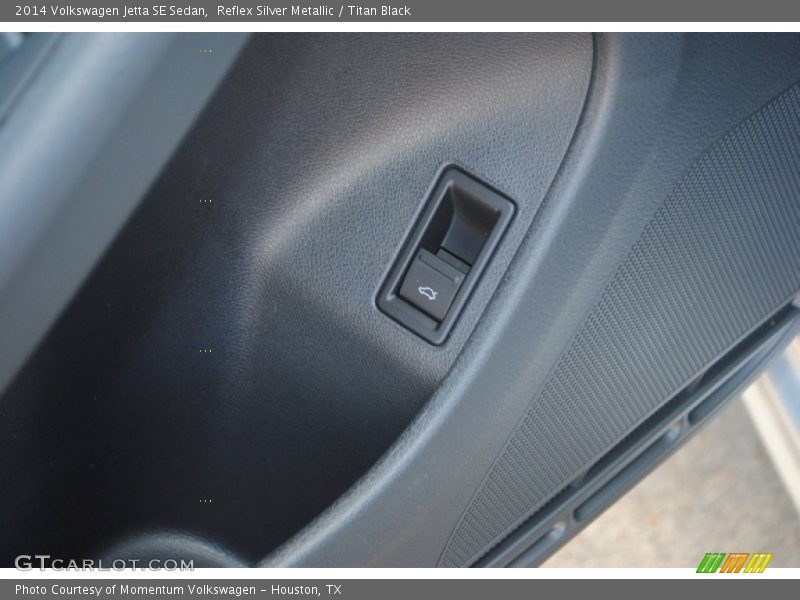 Reflex Silver Metallic / Titan Black 2014 Volkswagen Jetta SE Sedan