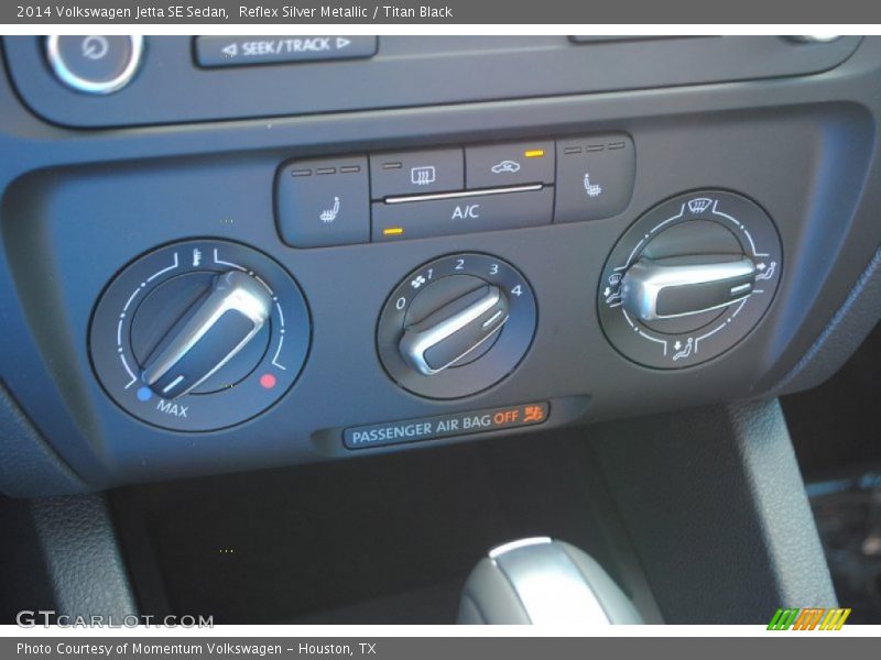 Reflex Silver Metallic / Titan Black 2014 Volkswagen Jetta SE Sedan