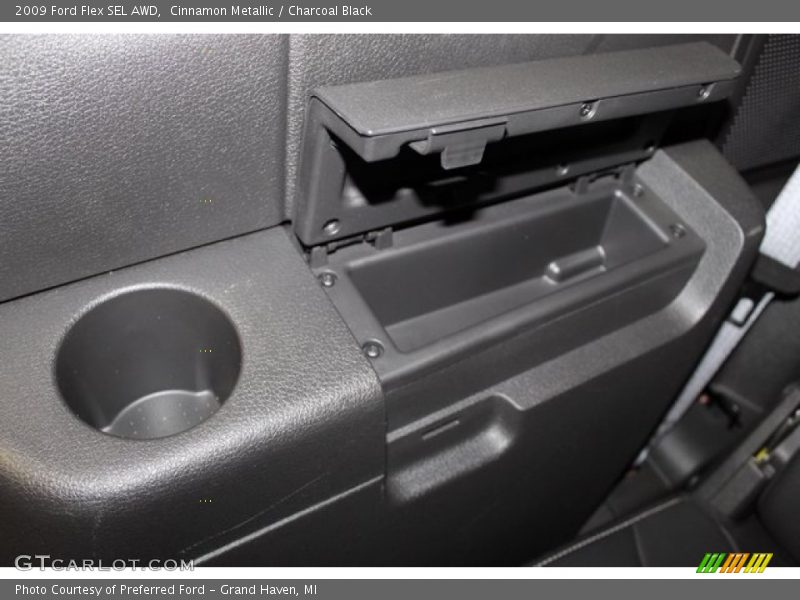 Cinnamon Metallic / Charcoal Black 2009 Ford Flex SEL AWD