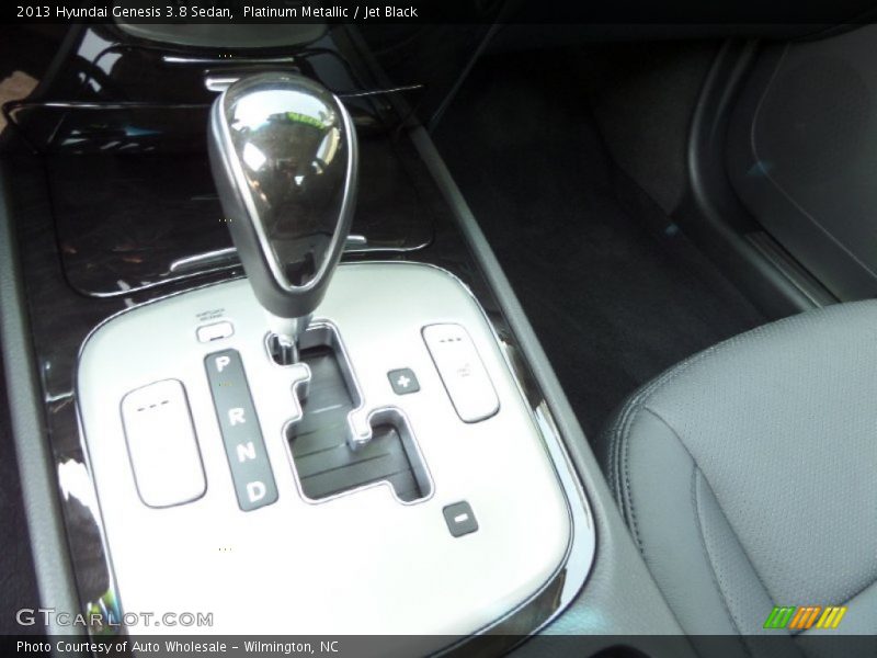 Platinum Metallic / Jet Black 2013 Hyundai Genesis 3.8 Sedan