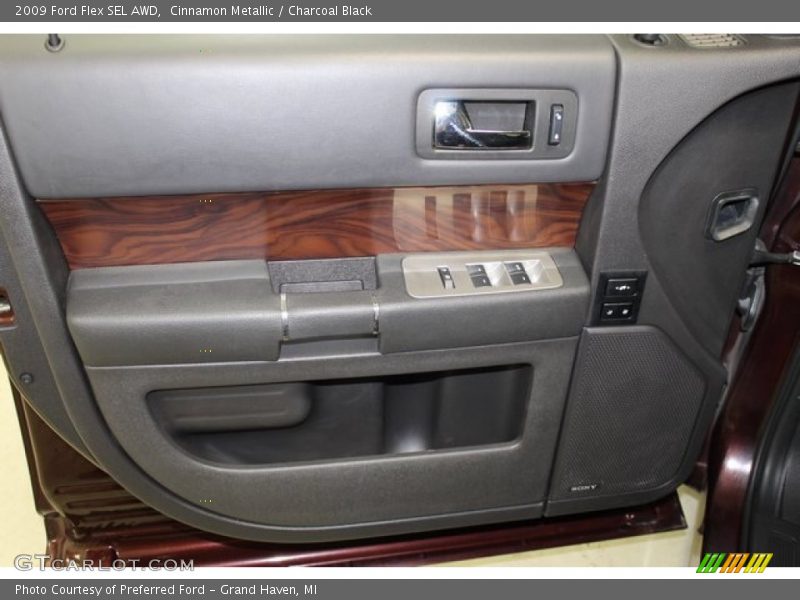 Cinnamon Metallic / Charcoal Black 2009 Ford Flex SEL AWD