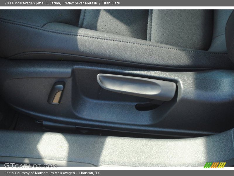 Reflex Silver Metallic / Titan Black 2014 Volkswagen Jetta SE Sedan