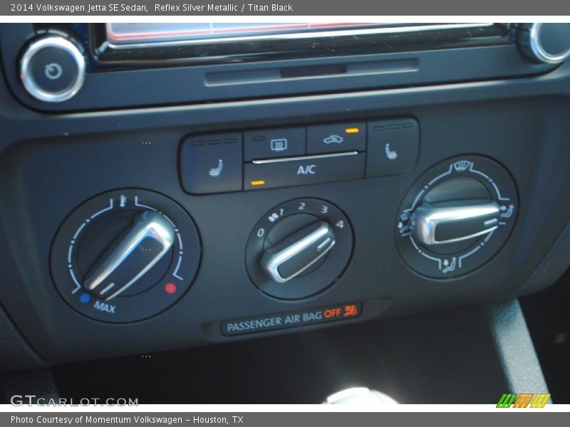 Reflex Silver Metallic / Titan Black 2014 Volkswagen Jetta SE Sedan
