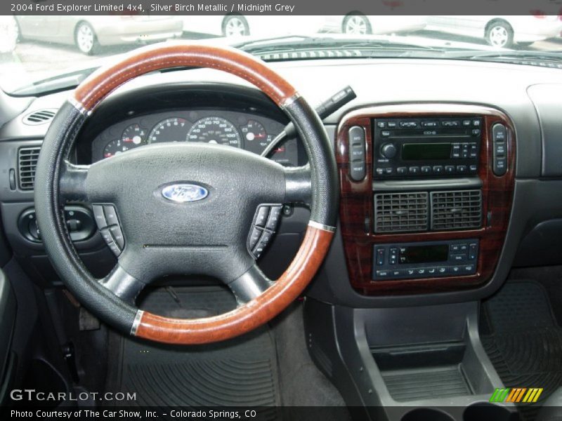 Silver Birch Metallic / Midnight Grey 2004 Ford Explorer Limited 4x4
