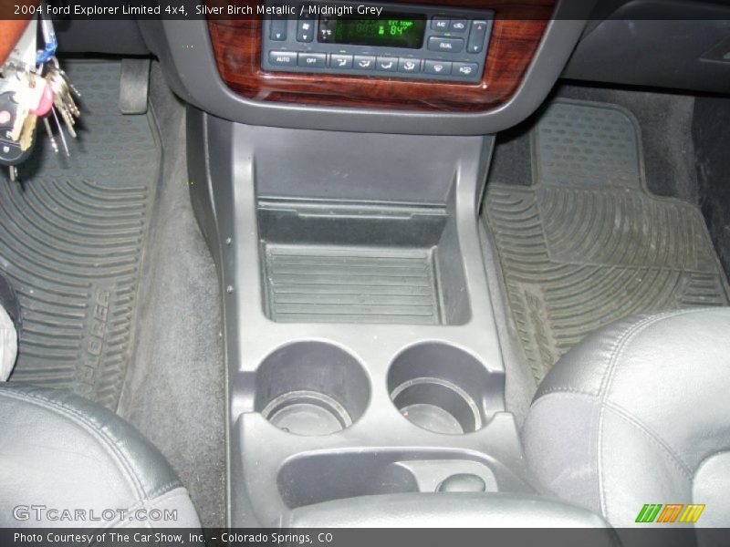 Silver Birch Metallic / Midnight Grey 2004 Ford Explorer Limited 4x4