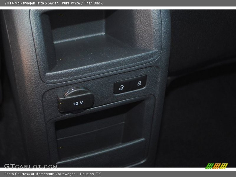Pure White / Titan Black 2014 Volkswagen Jetta S Sedan