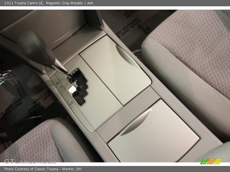 Magnetic Gray Metallic / Ash 2011 Toyota Camry LE