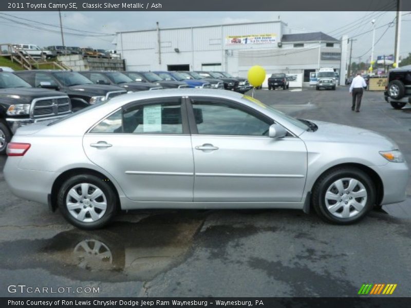 Classic Silver Metallic / Ash 2011 Toyota Camry SE