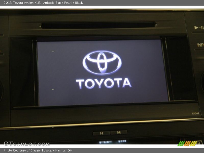 Attitude Black Pearl / Black 2013 Toyota Avalon XLE