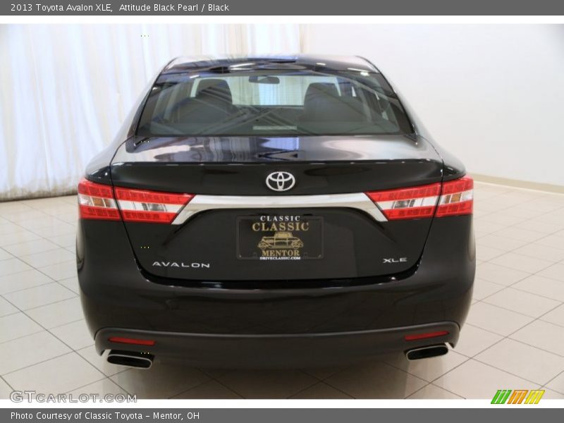 Attitude Black Pearl / Black 2013 Toyota Avalon XLE