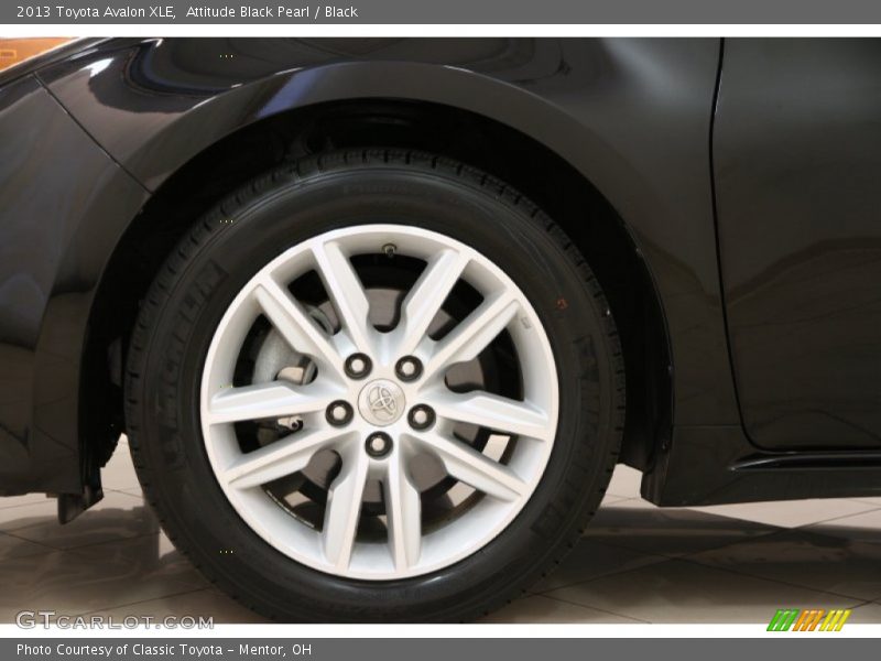 Attitude Black Pearl / Black 2013 Toyota Avalon XLE