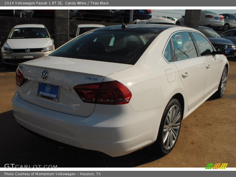 Candy White / Titan Black 2014 Volkswagen Passat 1.8T SE