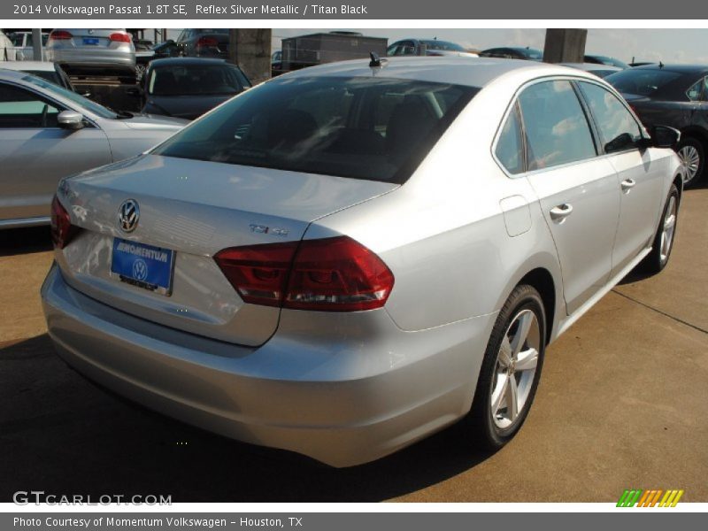 Reflex Silver Metallic / Titan Black 2014 Volkswagen Passat 1.8T SE