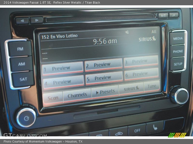 Reflex Silver Metallic / Titan Black 2014 Volkswagen Passat 1.8T SE