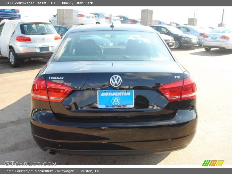 Black / Titan Black 2014 Volkswagen Passat 1.8T S