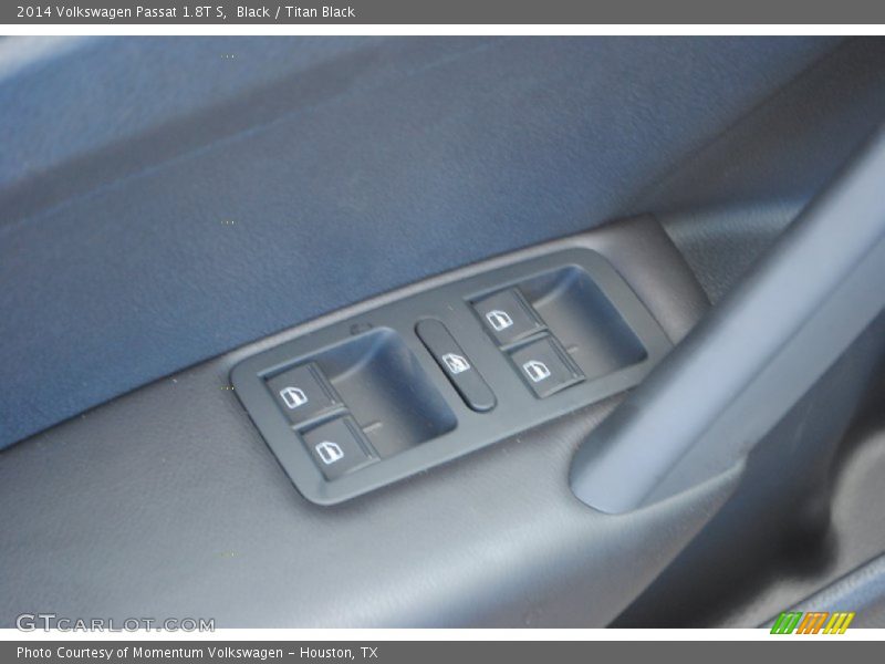 Black / Titan Black 2014 Volkswagen Passat 1.8T S