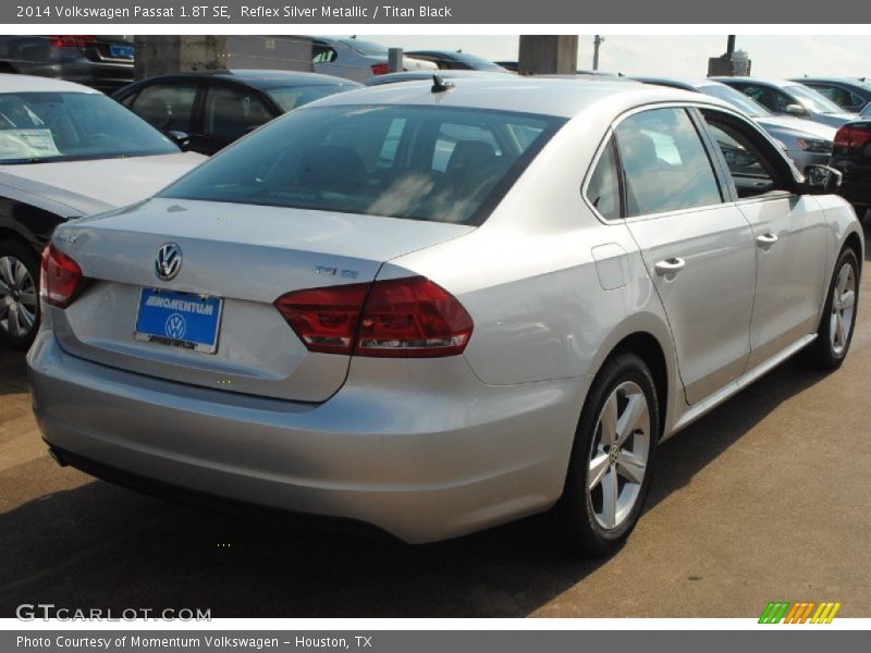 Reflex Silver Metallic / Titan Black 2014 Volkswagen Passat 1.8T SE