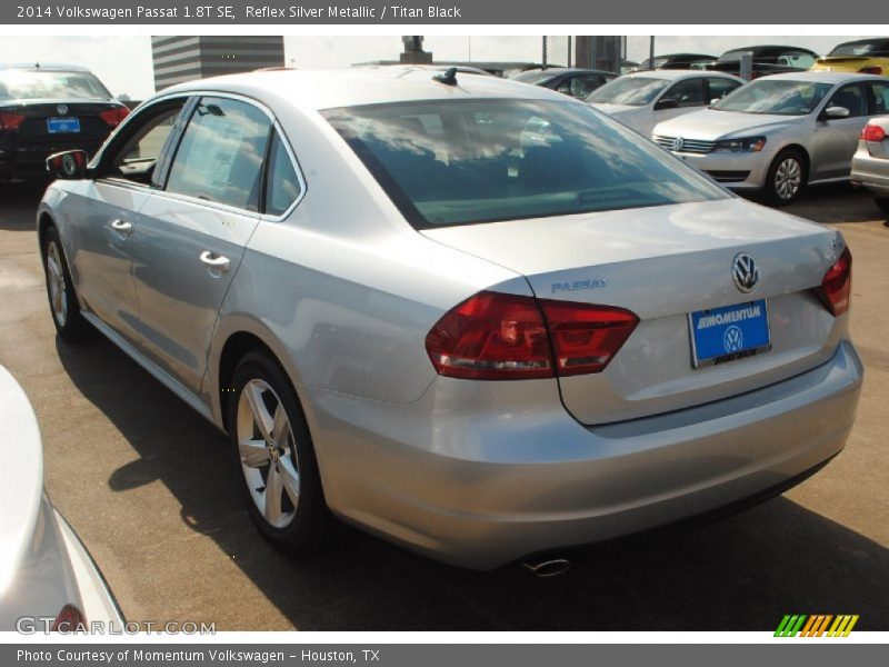 Reflex Silver Metallic / Titan Black 2014 Volkswagen Passat 1.8T SE