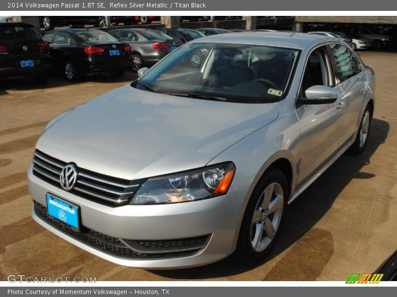 Reflex Silver Metallic / Titan Black 2014 Volkswagen Passat 1.8T SE