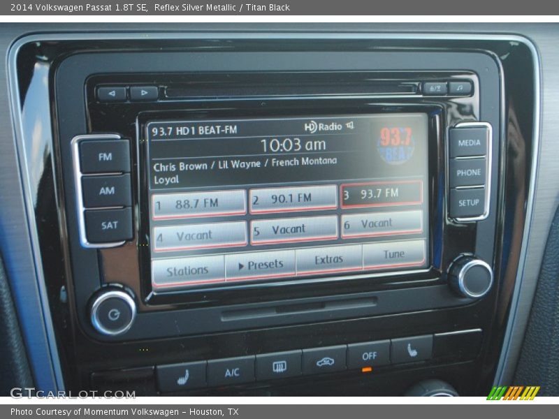 Reflex Silver Metallic / Titan Black 2014 Volkswagen Passat 1.8T SE