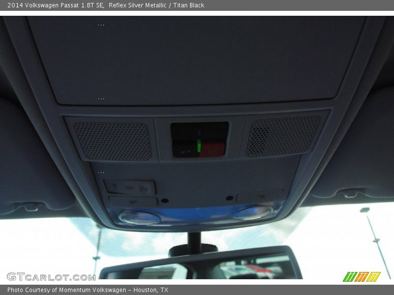 Reflex Silver Metallic / Titan Black 2014 Volkswagen Passat 1.8T SE