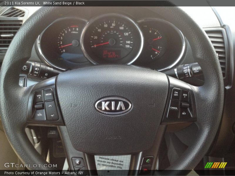 White Sand Beige / Black 2011 Kia Sorento LX