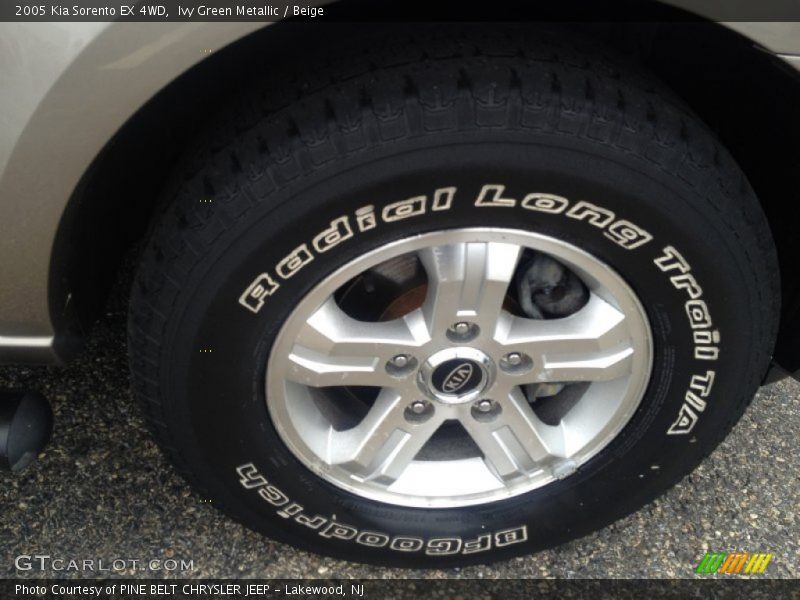 Ivy Green Metallic / Beige 2005 Kia Sorento EX 4WD