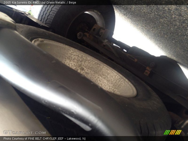 Ivy Green Metallic / Beige 2005 Kia Sorento EX 4WD