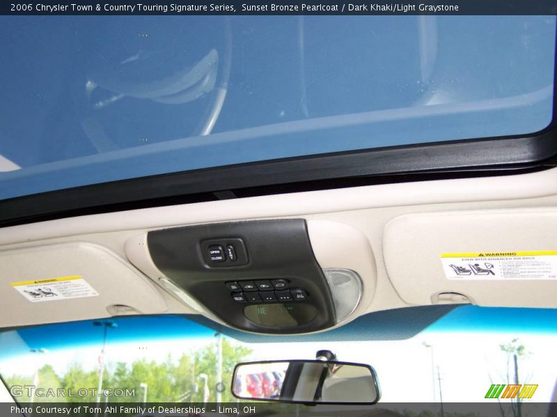Sunset Bronze Pearlcoat / Dark Khaki/Light Graystone 2006 Chrysler Town & Country Touring Signature Series