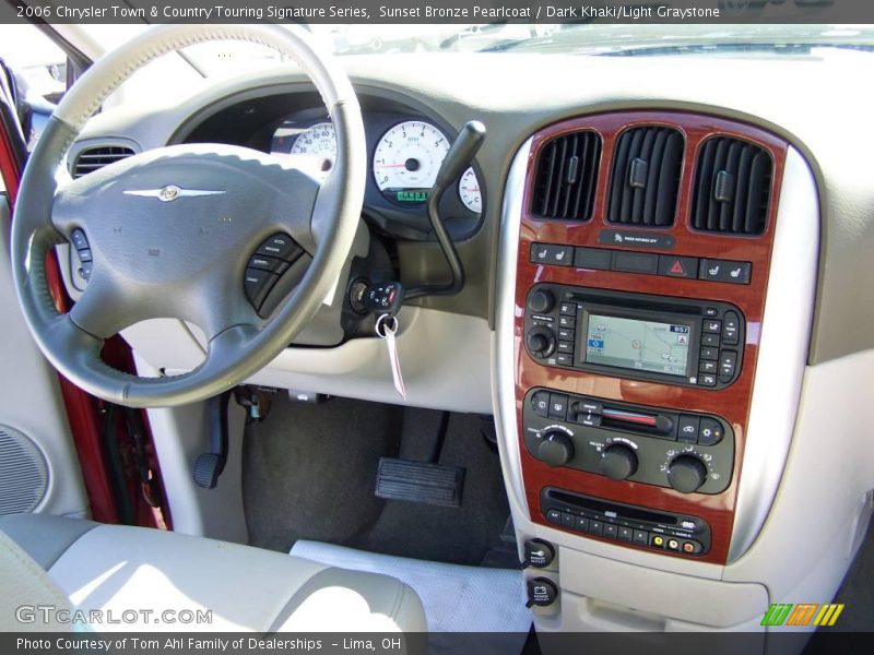 Sunset Bronze Pearlcoat / Dark Khaki/Light Graystone 2006 Chrysler Town & Country Touring Signature Series