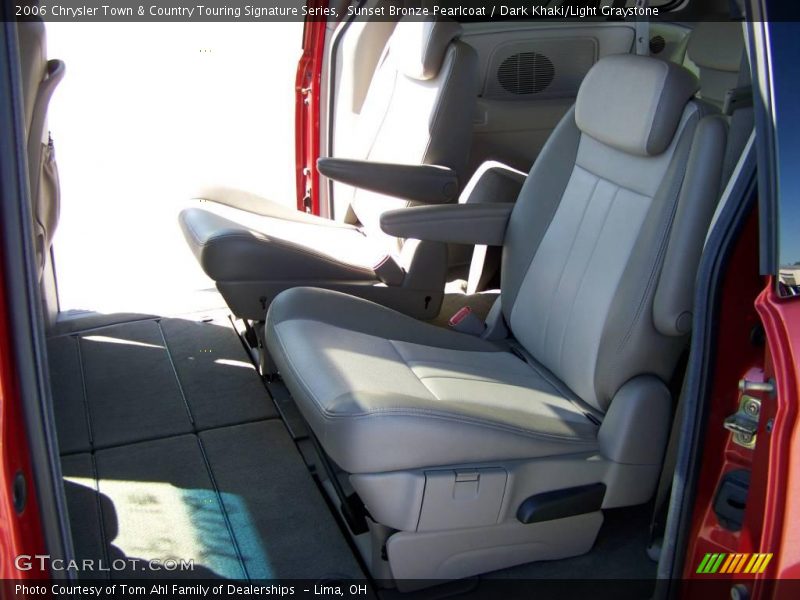 Sunset Bronze Pearlcoat / Dark Khaki/Light Graystone 2006 Chrysler Town & Country Touring Signature Series