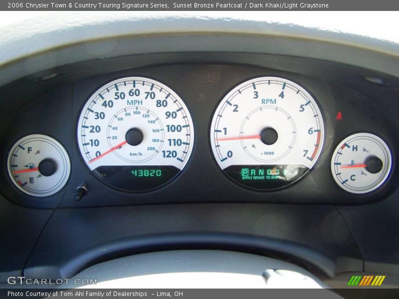 Sunset Bronze Pearlcoat / Dark Khaki/Light Graystone 2006 Chrysler Town & Country Touring Signature Series