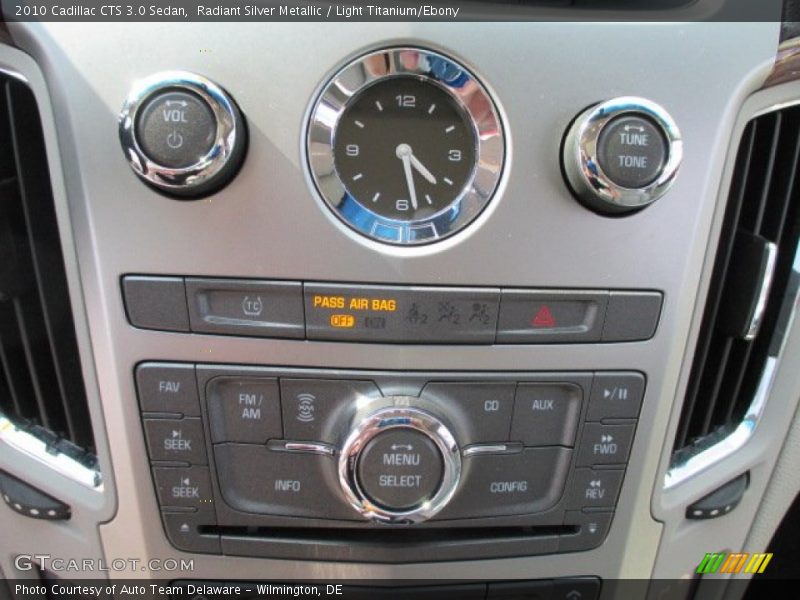 Radiant Silver Metallic / Light Titanium/Ebony 2010 Cadillac CTS 3.0 Sedan