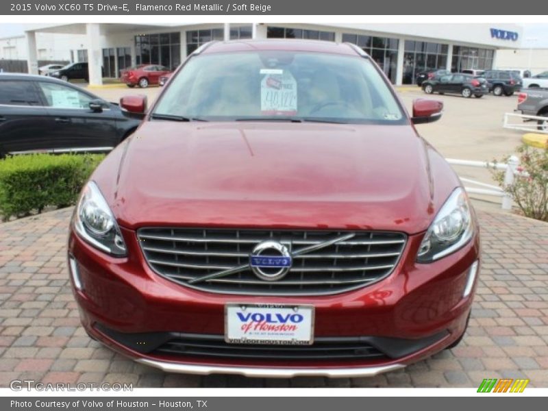 Flamenco Red Metallic / Soft Beige 2015 Volvo XC60 T5 Drive-E