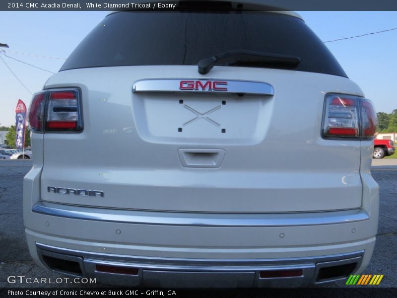 White Diamond Tricoat / Ebony 2014 GMC Acadia Denali