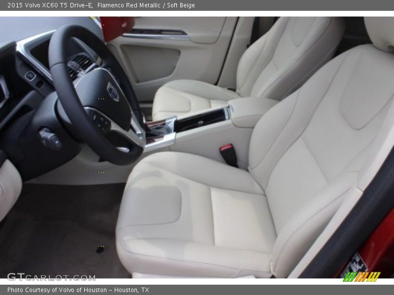 Flamenco Red Metallic / Soft Beige 2015 Volvo XC60 T5 Drive-E