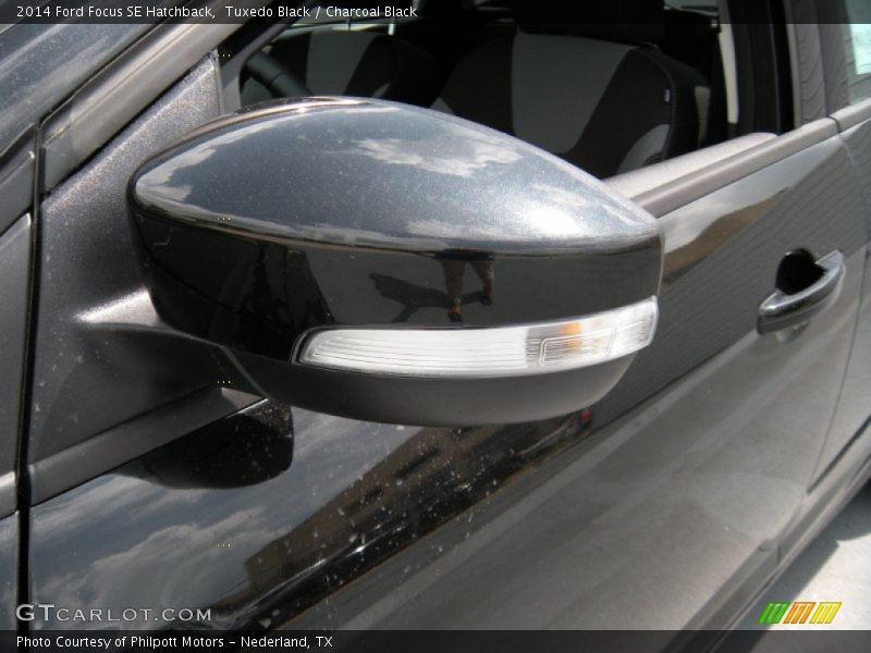 Tuxedo Black / Charcoal Black 2014 Ford Focus SE Hatchback