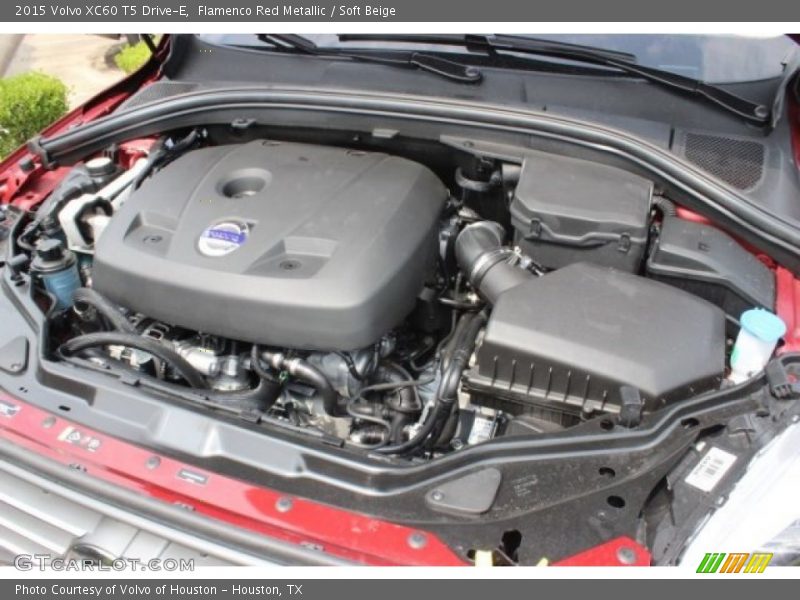 Flamenco Red Metallic / Soft Beige 2015 Volvo XC60 T5 Drive-E