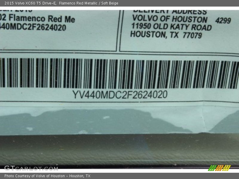 Flamenco Red Metallic / Soft Beige 2015 Volvo XC60 T5 Drive-E