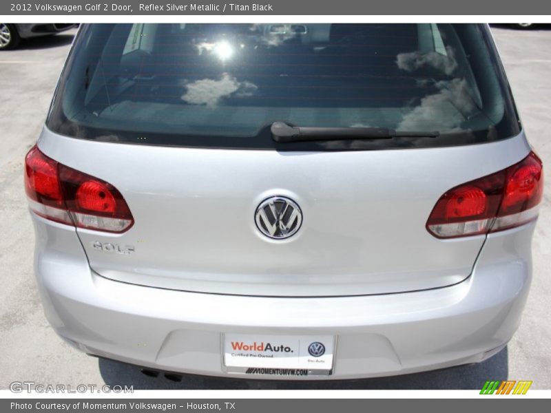Reflex Silver Metallic / Titan Black 2012 Volkswagen Golf 2 Door
