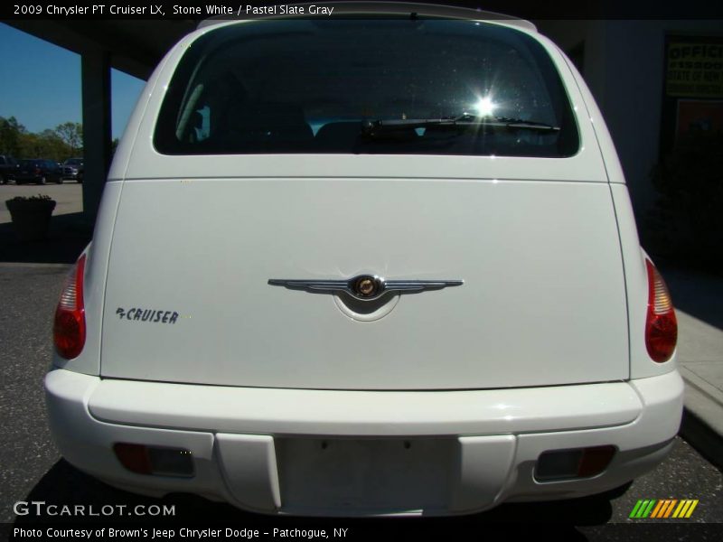 Stone White / Pastel Slate Gray 2009 Chrysler PT Cruiser LX