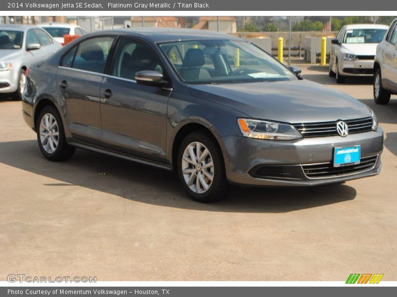 Platinum Gray Metallic / Titan Black 2014 Volkswagen Jetta SE Sedan