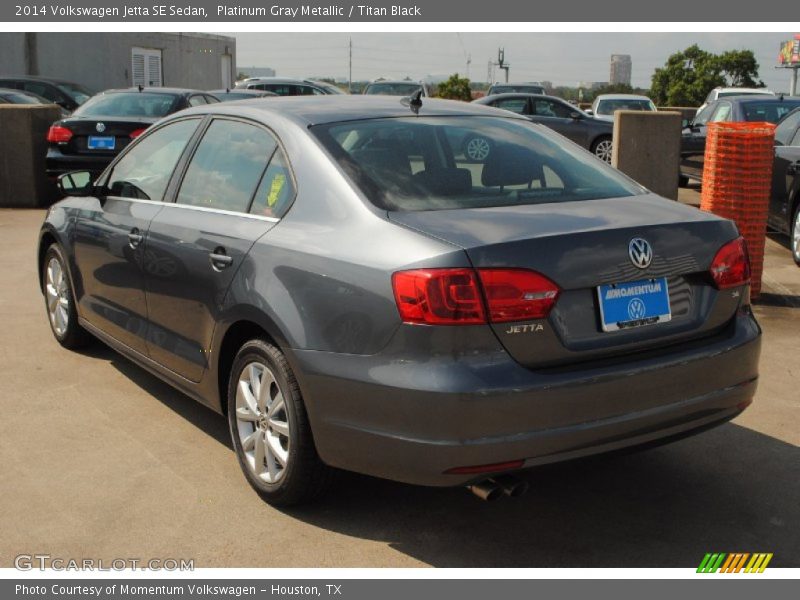 Platinum Gray Metallic / Titan Black 2014 Volkswagen Jetta SE Sedan