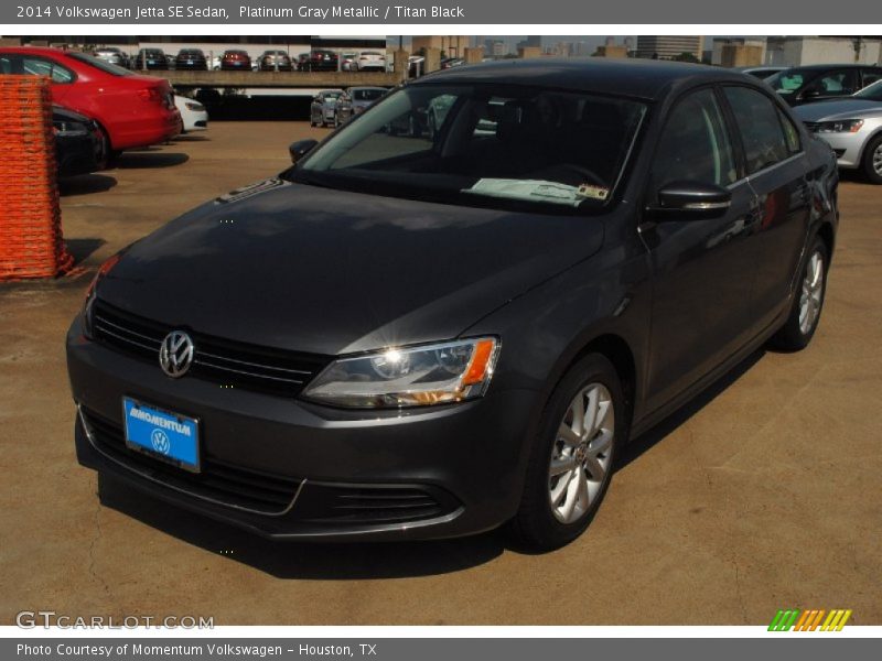 Platinum Gray Metallic / Titan Black 2014 Volkswagen Jetta SE Sedan
