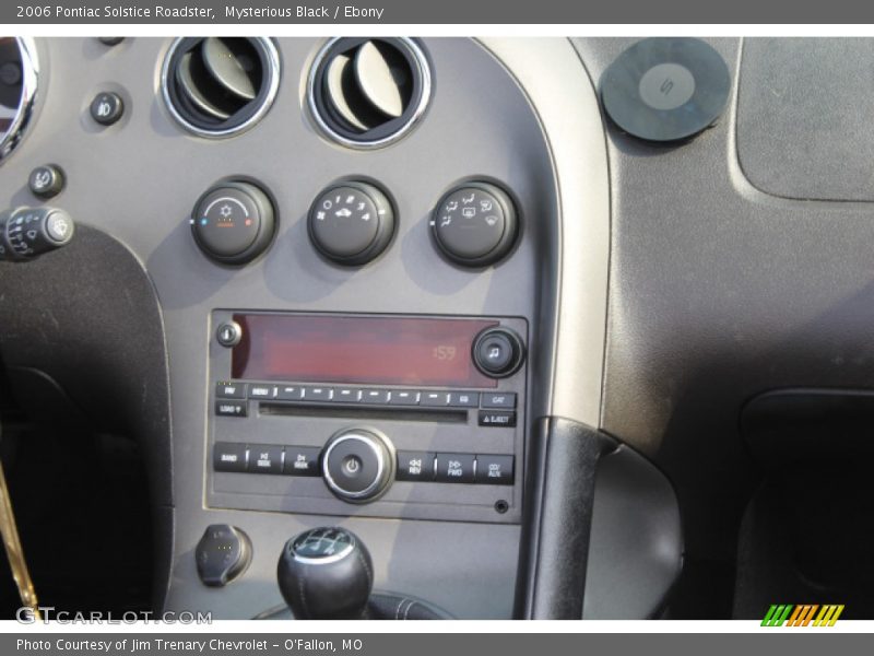 Mysterious Black / Ebony 2006 Pontiac Solstice Roadster