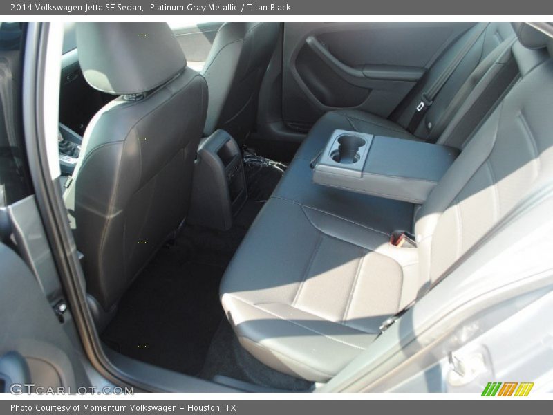 Platinum Gray Metallic / Titan Black 2014 Volkswagen Jetta SE Sedan