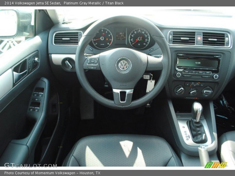 Platinum Gray Metallic / Titan Black 2014 Volkswagen Jetta SE Sedan