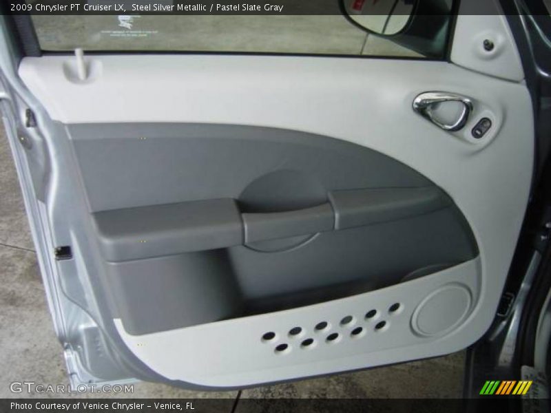Steel Silver Metallic / Pastel Slate Gray 2009 Chrysler PT Cruiser LX