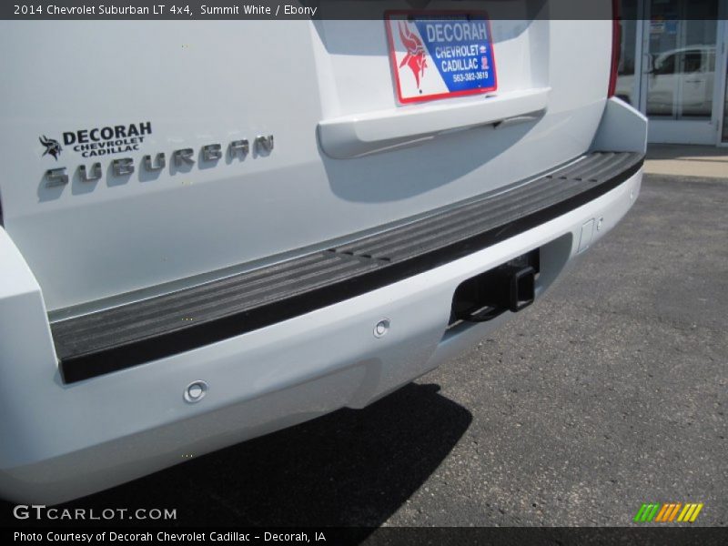 Summit White / Ebony 2014 Chevrolet Suburban LT 4x4