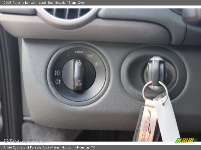 Controls of 2005 Boxster 